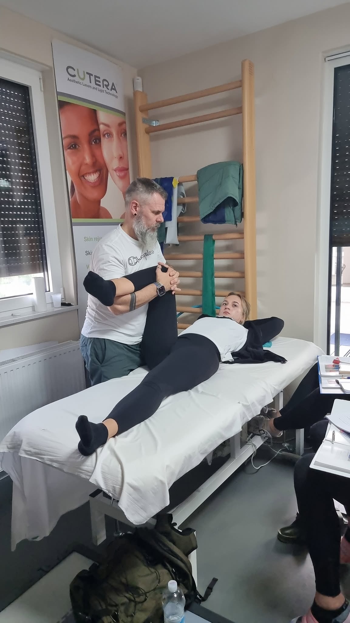 Terapijski stol u Body Block prostoru